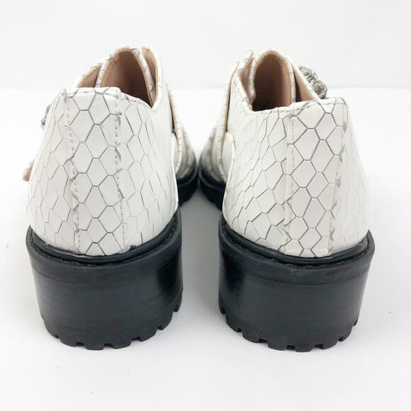 Schutz Womens Doris Leather Oxford Shoes 6.5 White Snake Embossed NWOB - Picture 7 of 10